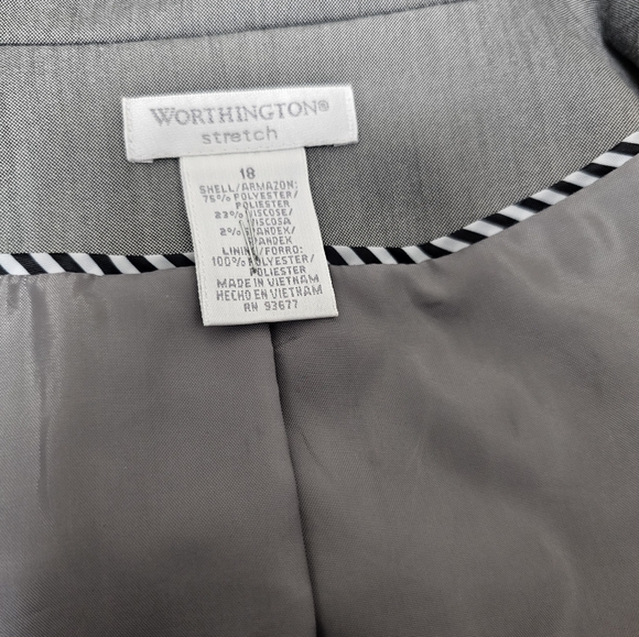 2 piece pants suit - Picture 2 of 6